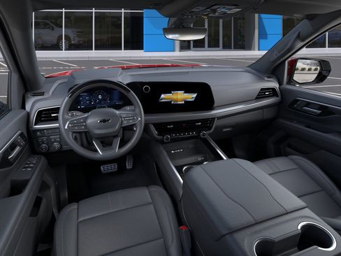 New 2026 Chevrolet Suburban RST image 41