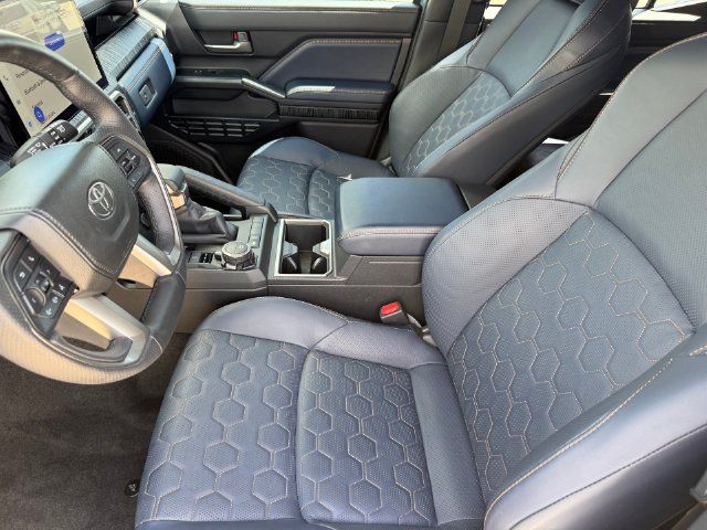 Used 2026 Toyota 4Runner Platinum AWD/4WD image 11