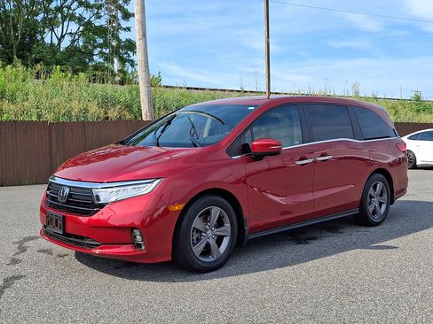 Used 2022 Honda Odyssey EX image 3