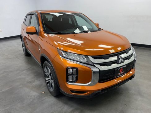 Used 2020 Mitsubishi Outlander Sport ES image 8