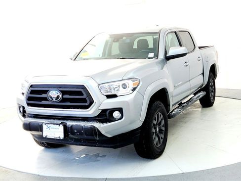 Certified 2023 Toyota Tacoma SR5 image 2