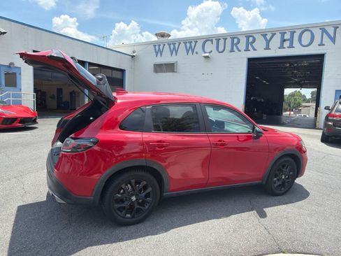Certified 2023 Honda HR-V Sport image 12