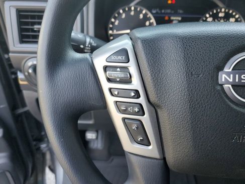 Used 2024 Nissan Titan SV AWD/4WD image 22