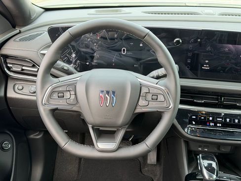 New 2026 Buick Envista Avenir image 20