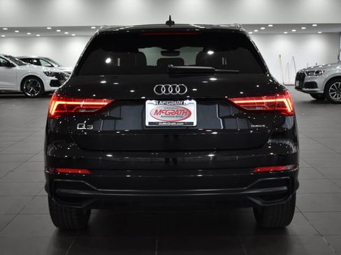 Used 2022 Audi Q3 2.0T Premium Plus w/ Premium Plus Package AWD/4WD image 10