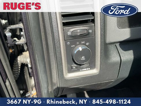 Used 2016 RAM 1500 Express AWD/4WD image 18