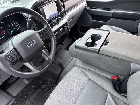 Used 2022 Ford F150 XLT image 11