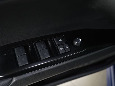 Used 2025 Toyota Camry XSE image 19