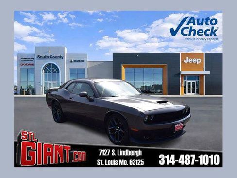 Certified 2019 Dodge Challenger R/T w/ Driver Convenience Group image 1