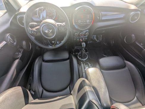Used 2015 MINI Cooper S image 17