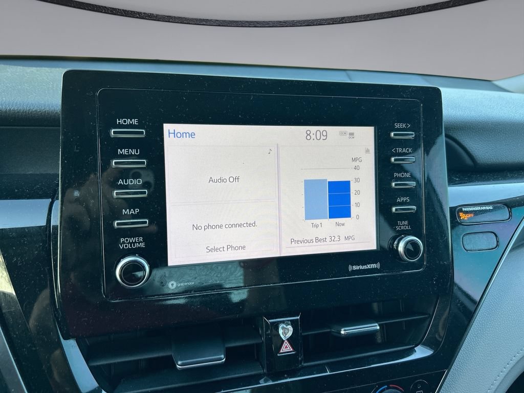 Used 2024 Toyota Camry LE FWD image 22