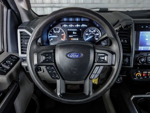 Used 2022 Ford F350 XLT w/ XLT Premium Package image 15