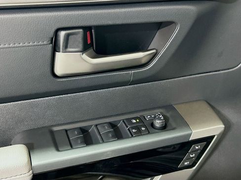 New 2026 Toyota Tundra Limited AWD/4WD image 18