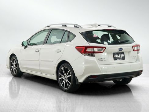 Used 2017 Subaru Impreza 2.0i Limited w/ Moonroof/BSD & Rcta/Eyesight AWD/4WD image 3