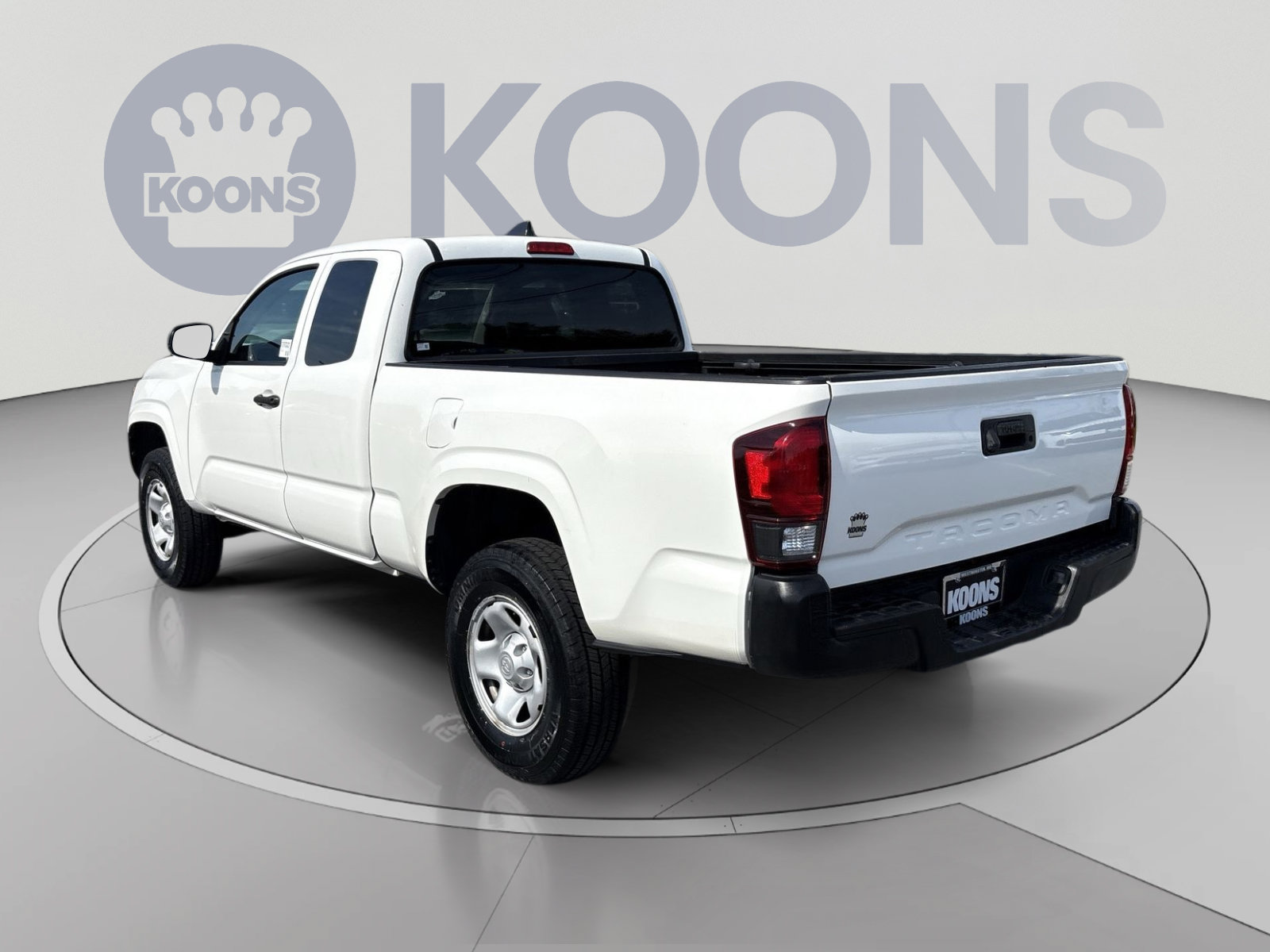 Used 2022 Toyota Tacoma SR RWD image 4