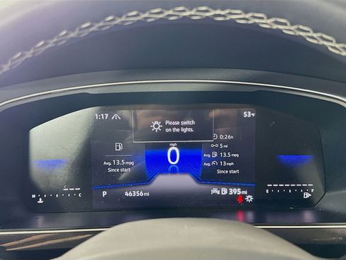 Certified 2024 Volkswagen Tiguan SE image 15