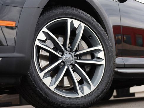 Used 2019 Audi A4 2.0T allroad Prestige w/ Prestige Package image 52