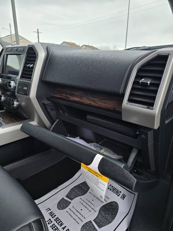 Used 2020 Ford F150 Lariat w/ Equipment Group 502A Luxury AWD/4WD image 19