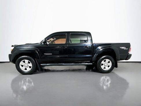 Used 2011 Toyota Tacoma 4x4 Double Cab image 4
