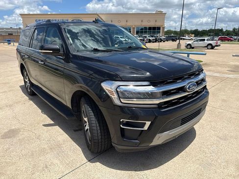 Used 2024 Ford Expedition Max Limited RWD image 18