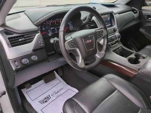 Certified 2020 GMC Yukon XL SLT image 10
