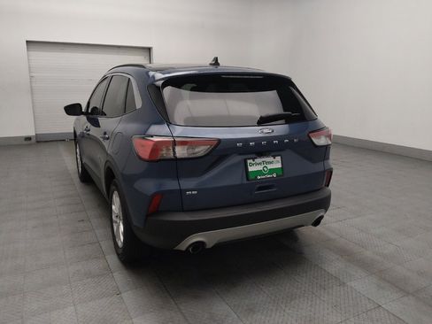 Used 2020 Ford Escape SE image 5