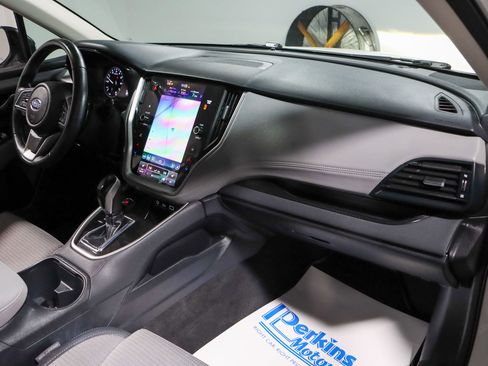 Used 2024 Subaru Outback Premium image 27