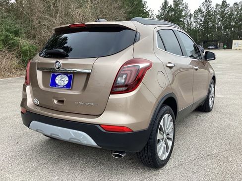 Used 2019 Buick Encore Preferred w/ Safety Package image 4