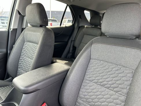 Used 2019 Chevrolet Equinox LT image 23