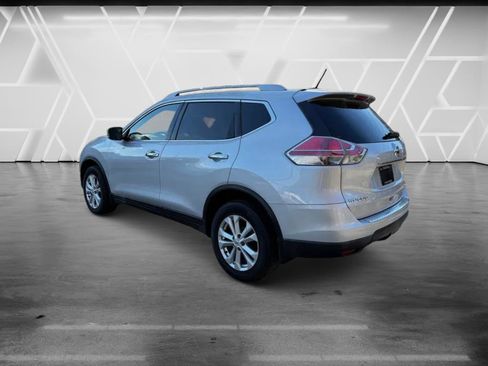 Used 2016 Nissan Rogue SV w/ SV Family Package AWD/4WD image 7