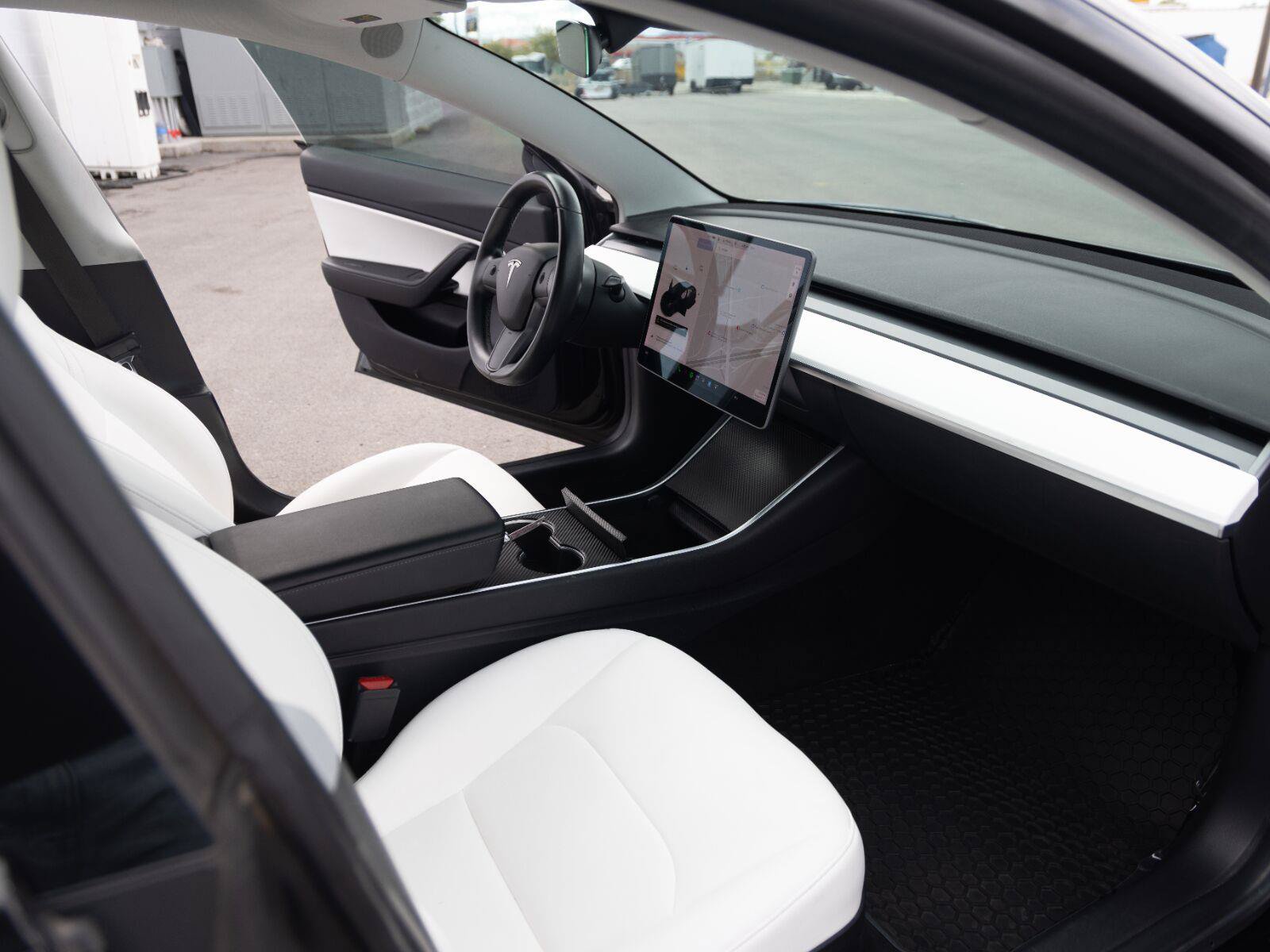 Used 2019 Tesla Model 3 Long Range AWD/4WD image 16