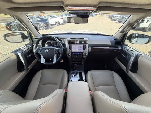 Used 2023 Toyota 4Runner Limited RWD image 24