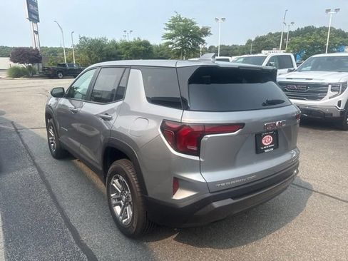 Used 2025 GMC Terrain Elevation AWD/4WD image 5