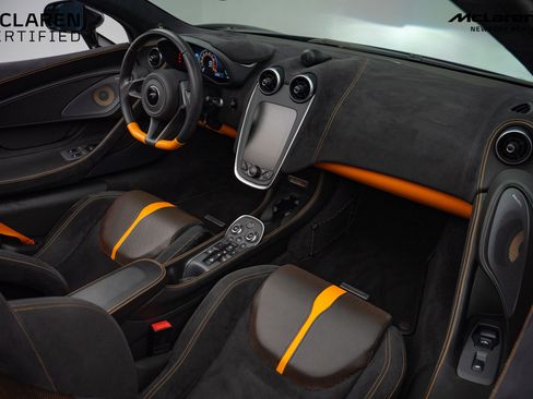 Used 2019 McLaren 570S Base image 22