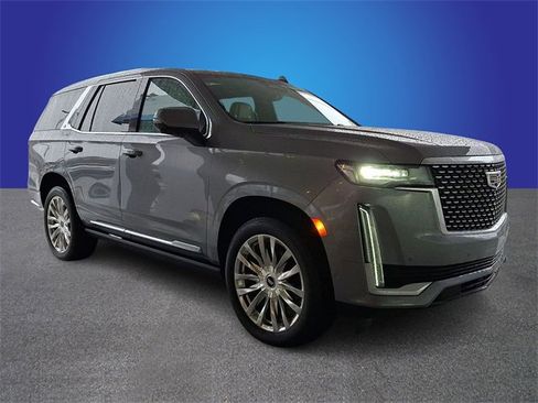 Used 2022 Cadillac Escalade Premium Luxury w/ Performance Package image 3