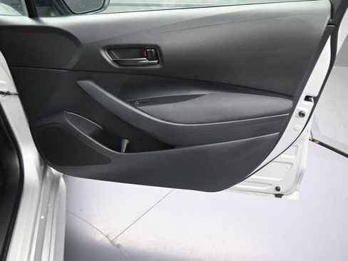 Used 2024 Toyota Corolla LE FWD image 13