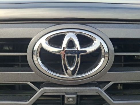 Used 2024 Toyota Tundra Platinum w/ TRD Off-Road Package AWD/4WD image 76