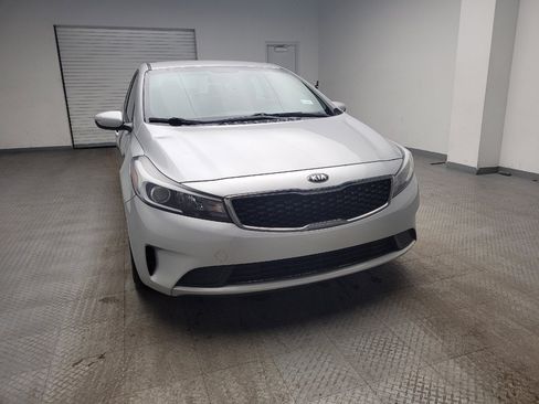 Used 2018 Kia Forte LX image 14