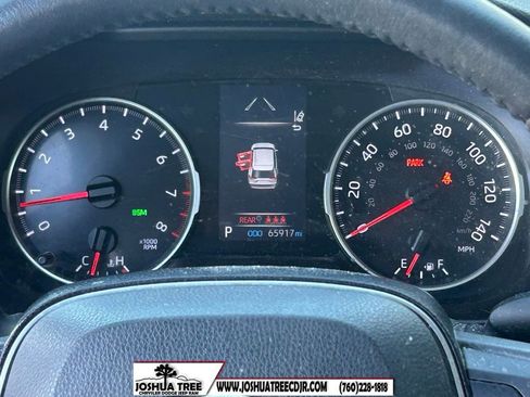 Used 2021 Toyota RAV4 XLE Premium image 22