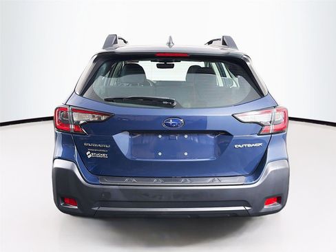 Certified 2023 Subaru Outback AWD/4WD image 6
