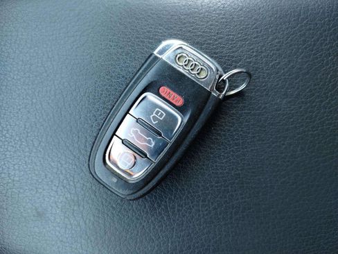 Used 2010 Audi A4 2.0T Premium image 40