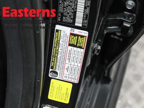 Used 2024 Toyota Camry SE image 75