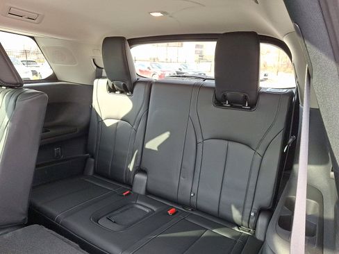 Certified 2023 INFINITI QX60 Luxe w/ Cargo Package image 10