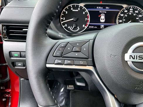 Used 2021 Nissan Sentra SV image 11