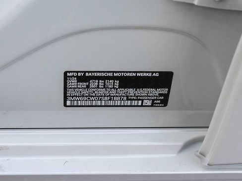 Used 2025 BMW 330i Sedan w/ Premium Package image 28