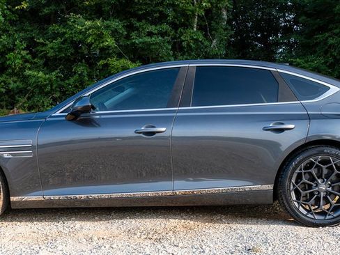 Used 2021 Genesis G80 2.5T w/ Advanced Package RWD image 2