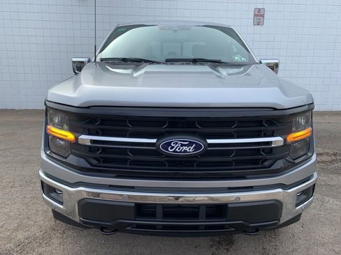 New 2025 Ford F150 XLT w/ Equipment Group 302A MID image 2