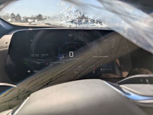 New 2026 Chevrolet Equinox ACTIV w/ Convenience Package III image 19