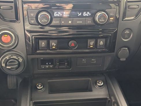 Used 2024 Nissan Titan PRO-4X w/ Pro-4x Convenience Package AWD/4WD image 24