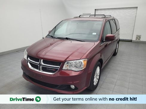 Used 2018 Dodge Grand Caravan SXT FWD image 1